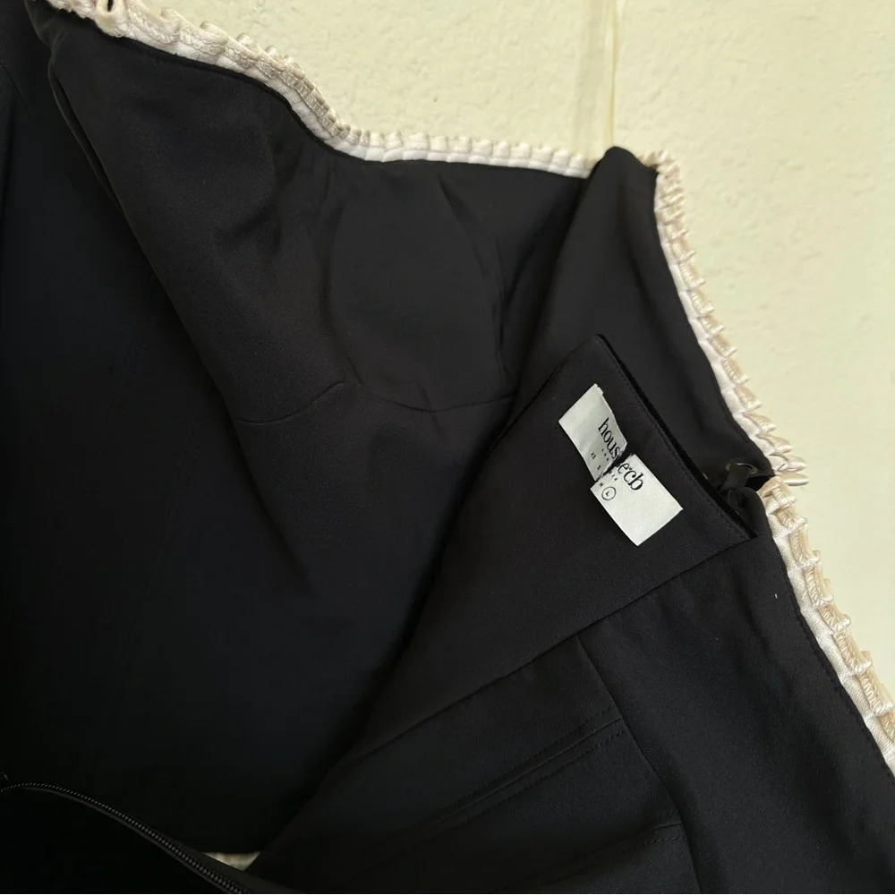 HOUSE OF CB 'Marilla' Black Velvet Strapless Dress NWOT size L - Picture 6 of 14